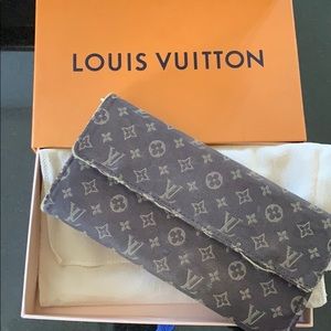 Vintage authentic Louis Vuitton wallet